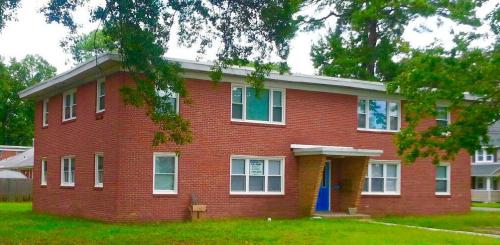Primary Photo - 119 Dahlgren Ave