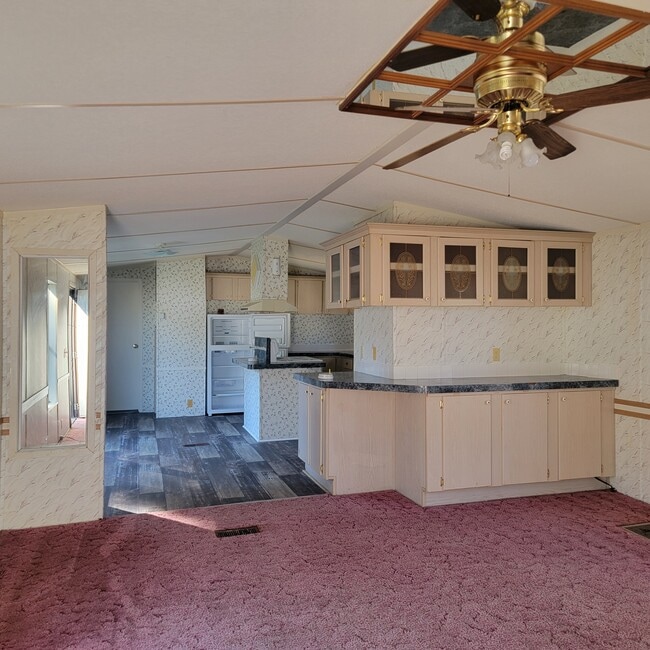 Building Photo - 926 Hollywood Dr