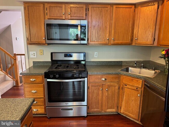 Foto del edificio - 6064 Clay Spur Ct