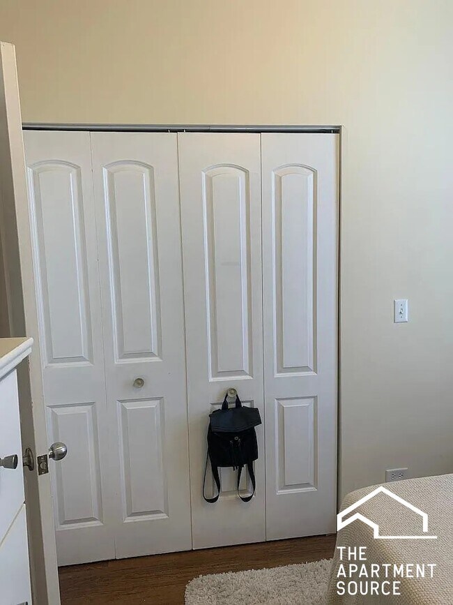 Foto del edificio - 1734 W Huron St