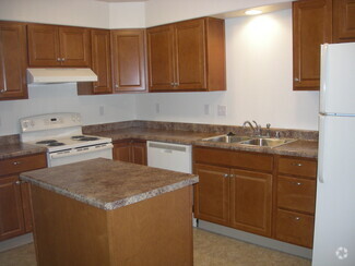 Building Photo - 712 W 47th Ave