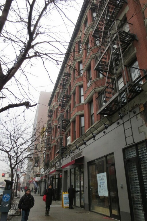 Foto del edificio - 17 W 125th St