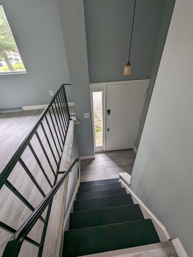 Foto del edificio - 1027-1029 Elwood st