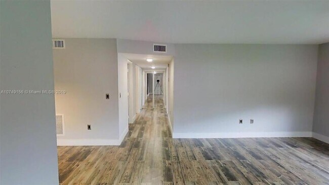 Photo - 3 bedroom in Hollywood FL 33021 House