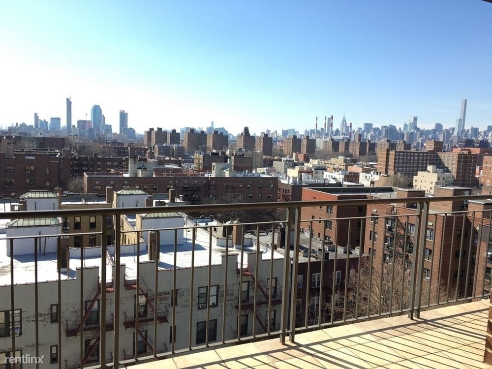 2 br, 1 bath - 2528 30th Dr Penthouse - 2 br, 1 bath  - 2528 30th Dr Penthouse