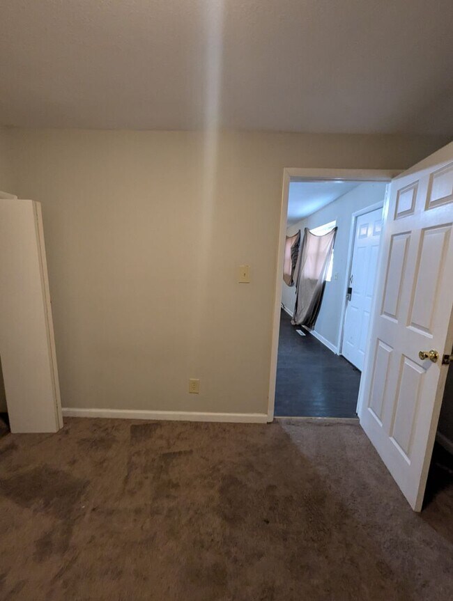 Foto del edificio - 3 Bedroom Home — Available January 7 in Chanute, KS!