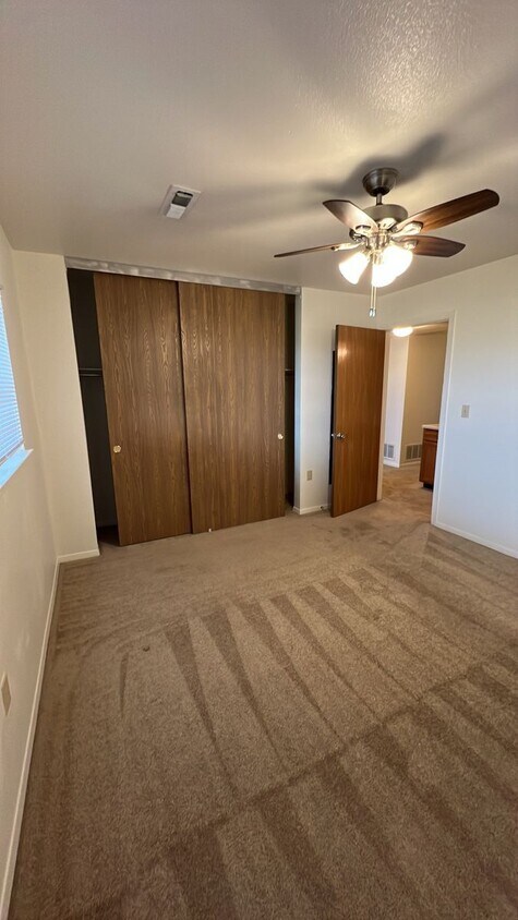 Foto del edificio - 284 Wilder Ct