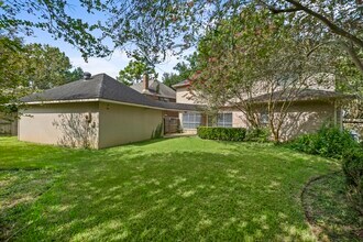 Building Photo - 1431 N Medio River Cir