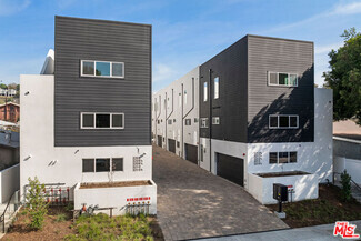 Building Photo - 3208 N Verdugo Rd