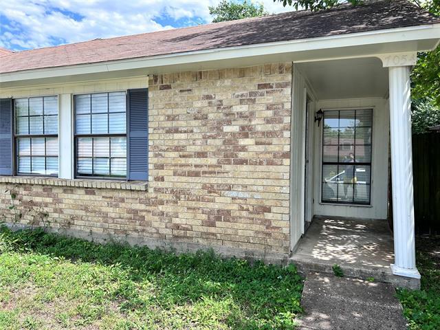 Building Photo - 7054 Pineberry Rd