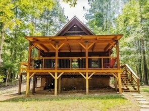 Building Photo - 375 E River Bend Dr