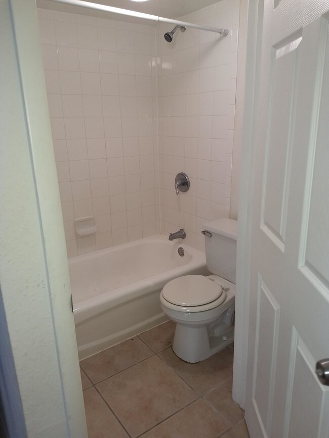 Foto del edificio - 2 bedroom in Tampa FL 33614