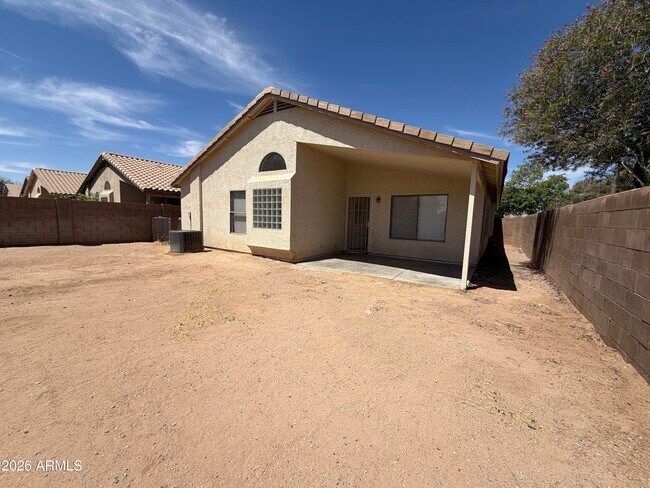 Building Photo - 1225 N 159th Dr