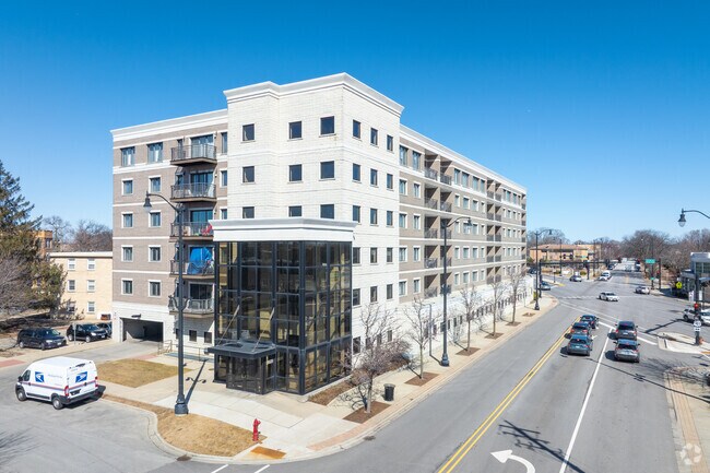 Building Photo - Skokie Gardens Condominiums