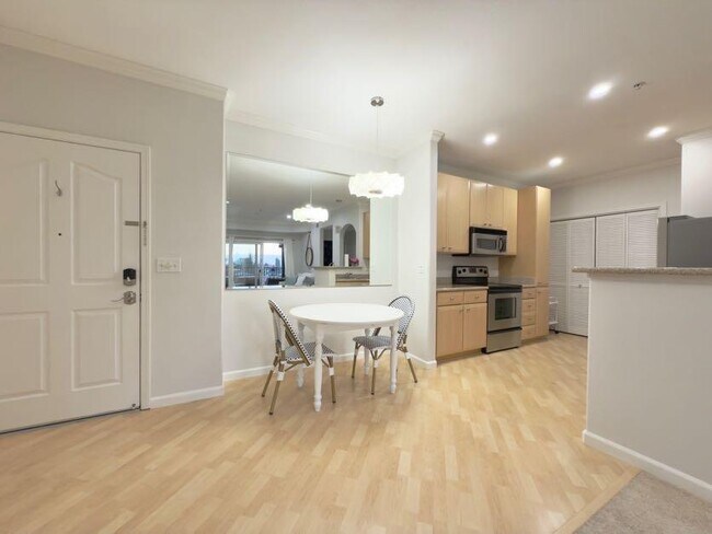 Foto del edificio - 801 S Winchester Blvd