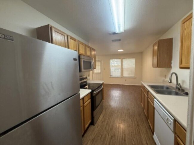 Foto del edificio - 1002 Sagewood Trail