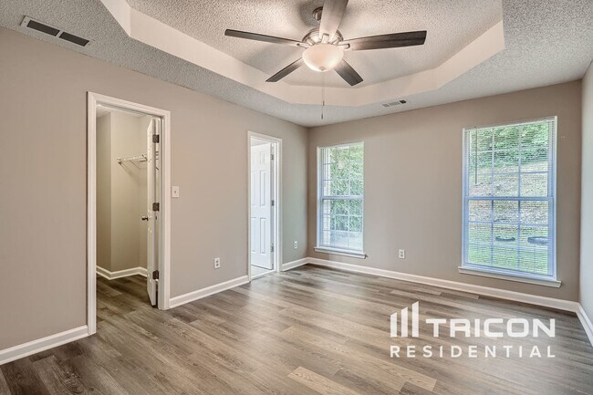 Building Photo - 205 Buffington Dr