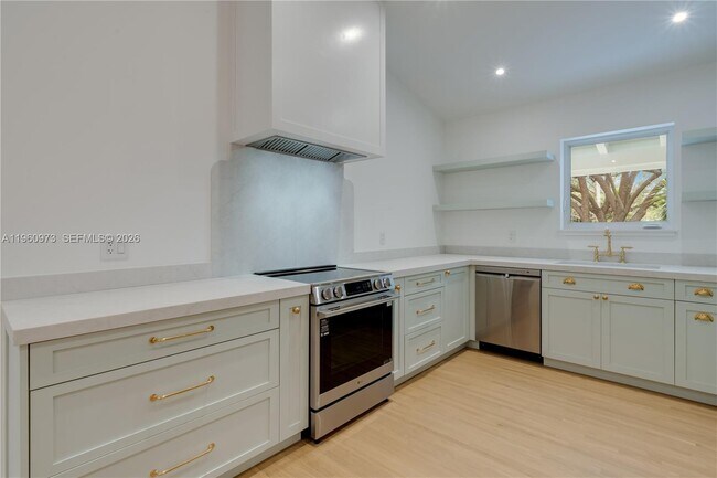 Foto del edificio - 12535 Moss Ranch Rd