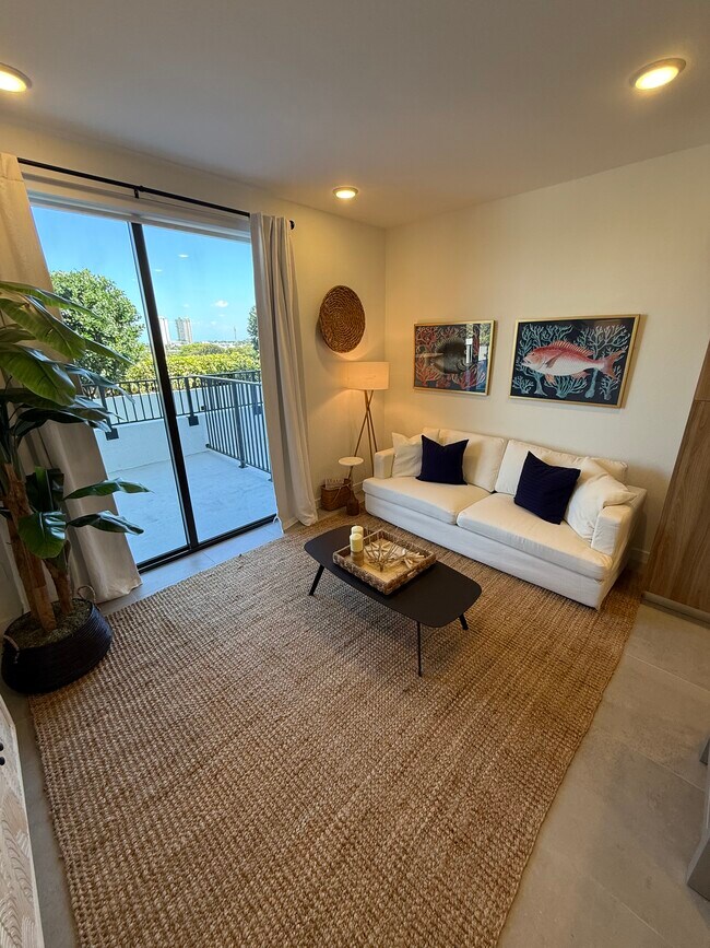 Foto del edificio - 830 SW 9th Ct