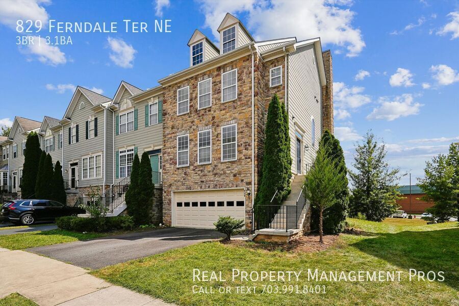 Foto principal - 829 Ferndale Terrace NE