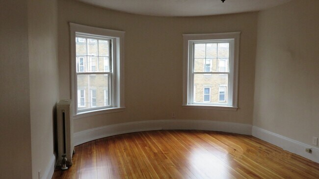 Foto del edificio - 39 Strathmore Rd