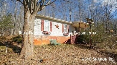 Building Photo - 4346 Sharon Rd
