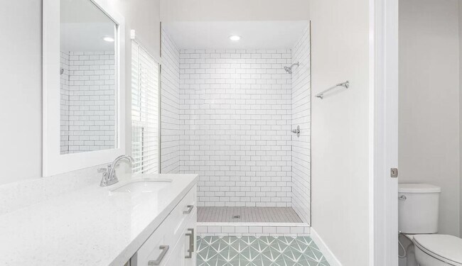 Building Photo - 3012 N 34th St
