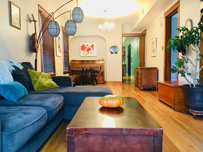 Living and dining room - 4154 N Campbell Ave