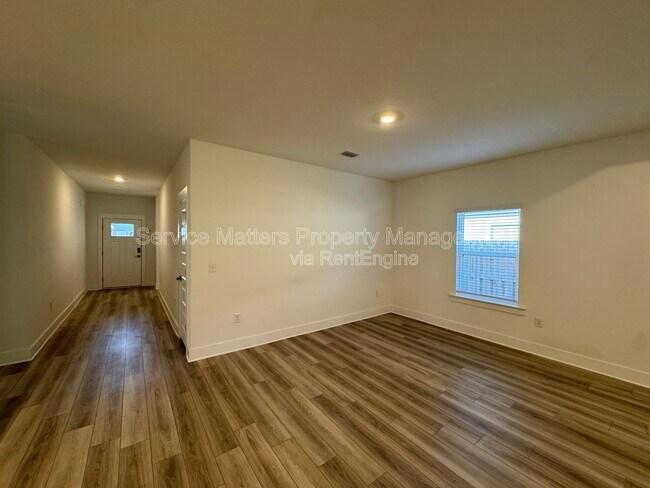 Building Photo - 5380 Cornwall Dr