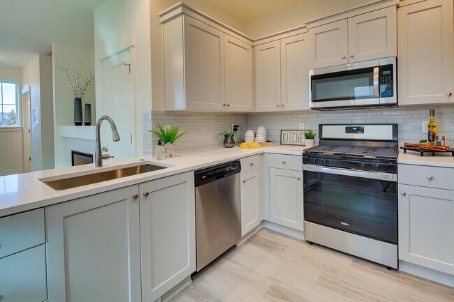 Foto del edificio - Custom townhome near hospital