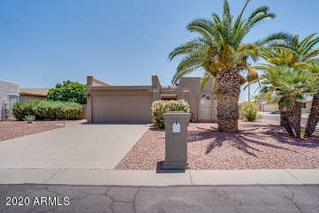 Foto principal - 9609 E Cedarwood Dr