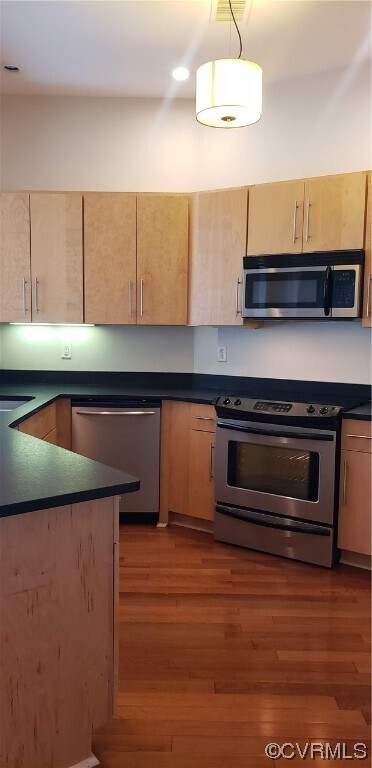 Foto del edificio - 1714 W Cary St