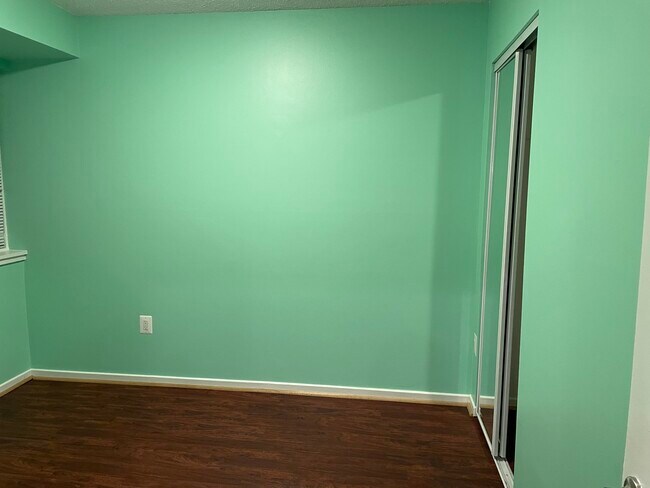 2nd bedroom angle #1 - 7320 Lee Hwy