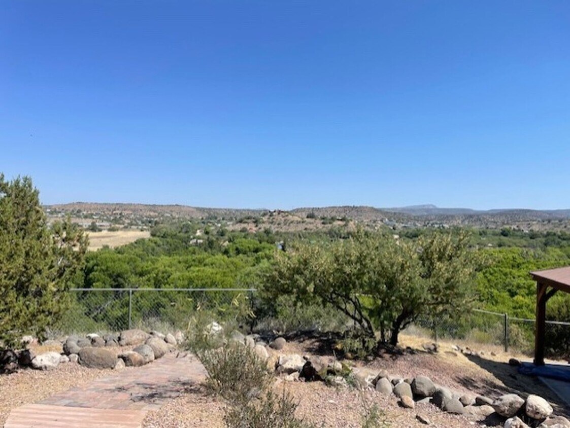 Primary Photo - 2 Bedroom Guest Suite with Incredible View...
