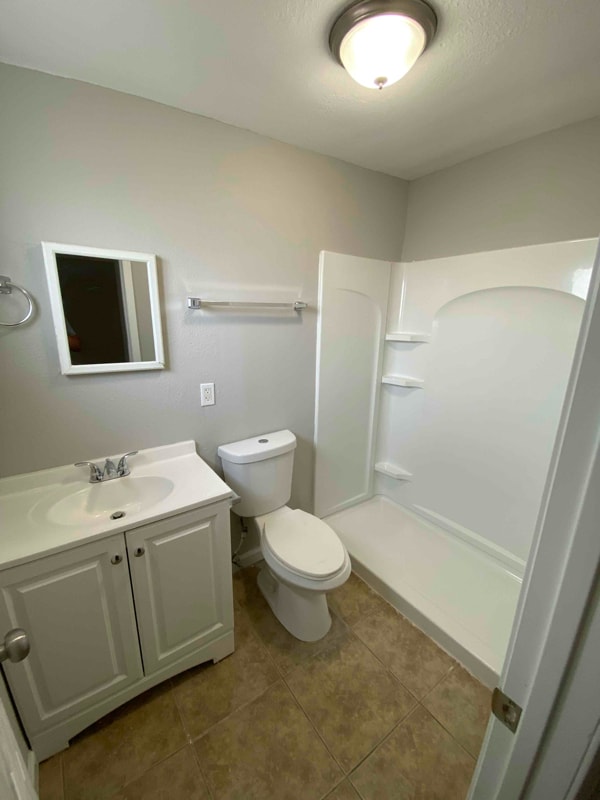 Building Photo - 417 N 32nd Pl
