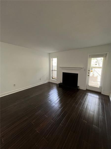 Foto del edificio - 909 Dunbar Dr
