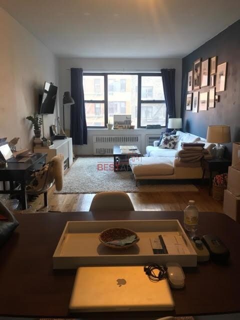 Foto del edificio - 340 E 73rd St