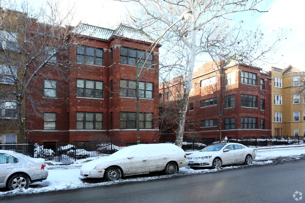 Building Photo - 6612-6622 N Ashland Ave