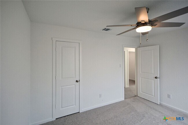 Building Photo - 11519 Field Briar