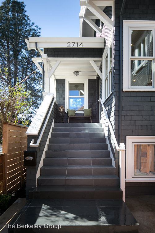 Building Photo - 2712 College Ave