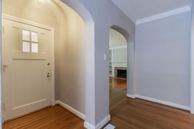 Building Photo - (292) 7366 Pershing