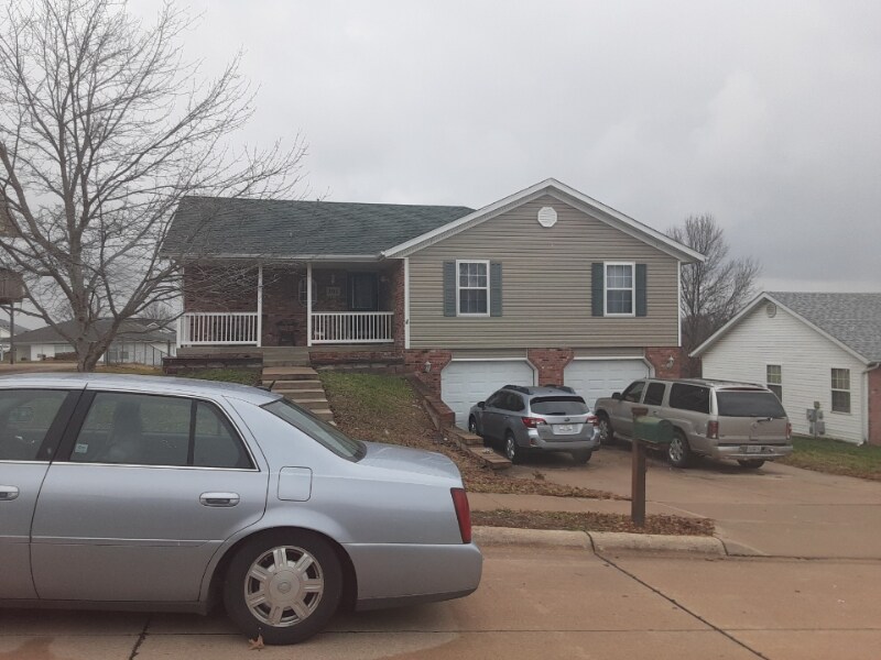 Primary Photo - 2407 Hyde Park Rd