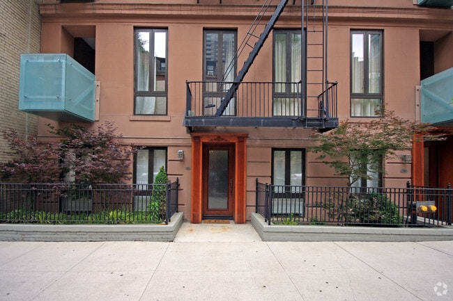 Building Photo - Beekman Hill Co-Op Apartments