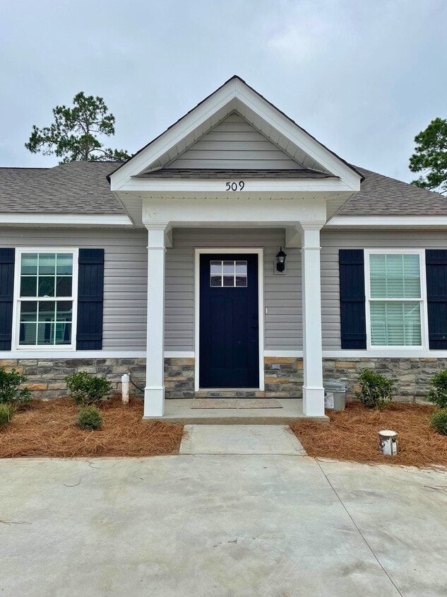 Primary Photo - 509 Deerchase Ct