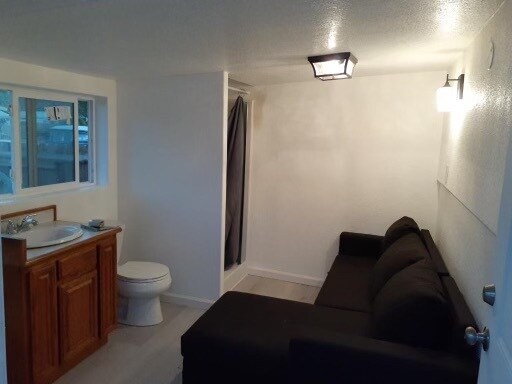 Foto del edificio - 31060 Fretwell Ave