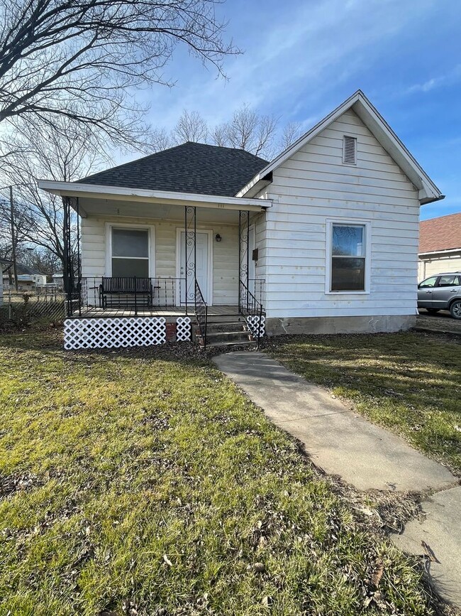Building Photo - Newly remodeled 3 bedroom, 1 bath home in Caney
