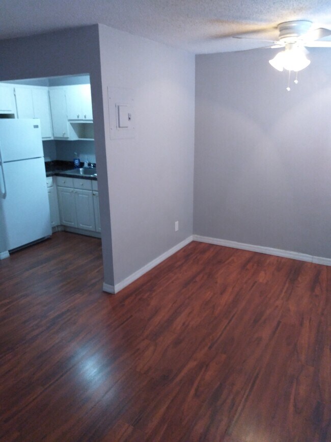 Foto del edificio - 526 SW 4th Ave