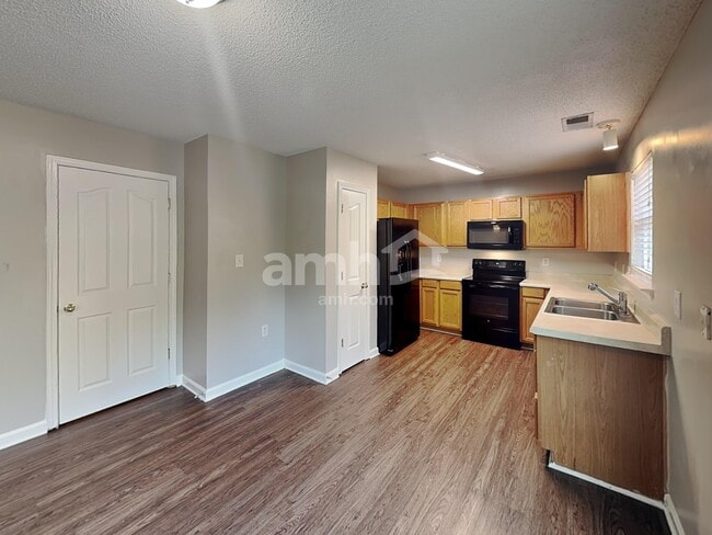 Building Photo - 2803 Brahman Meadows Ln
