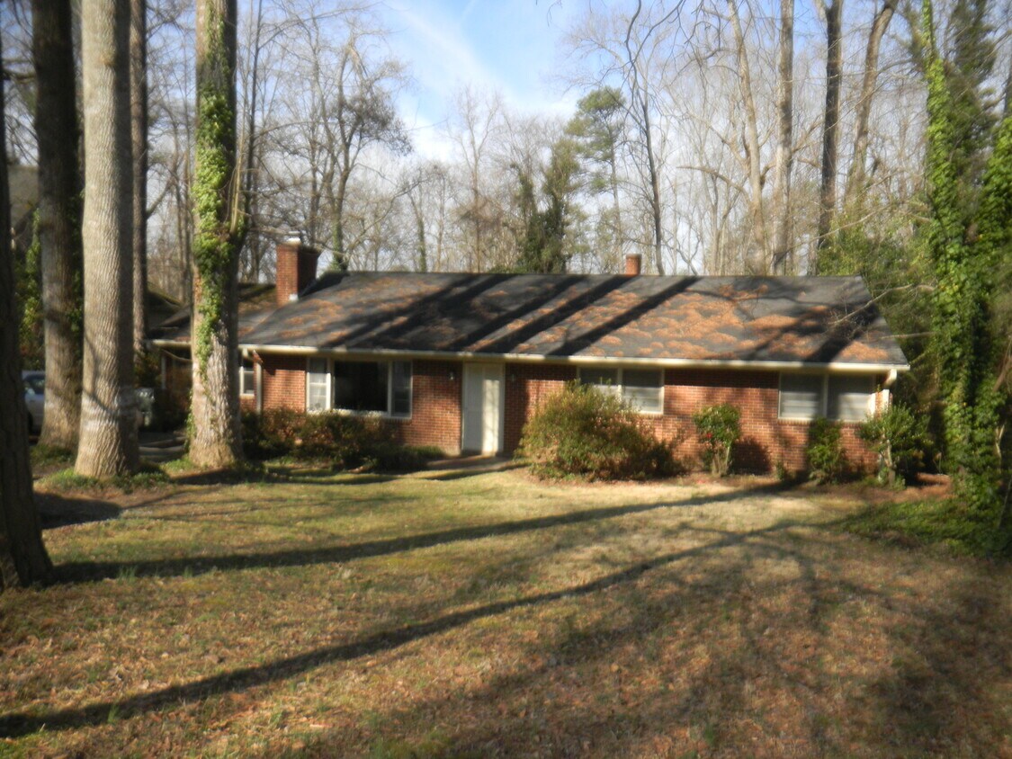 806 Woodland Ave, Chapel Hill, NC 27516 House for Rent in Chapel Hill