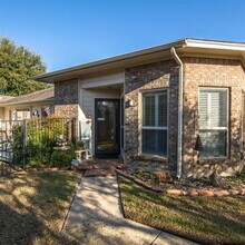 Building Photo - 2214 Mediterranean Ave